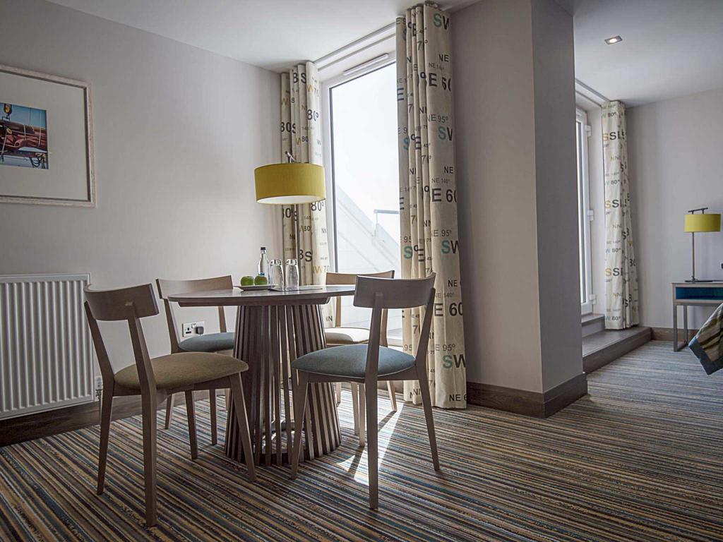 The Waterside Hotel Сімілл Екстер'єр фото
